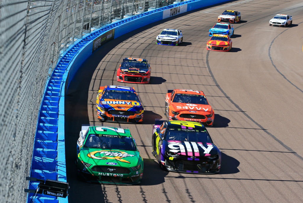 Jimmie Johnson wins Texas pole after dominating session